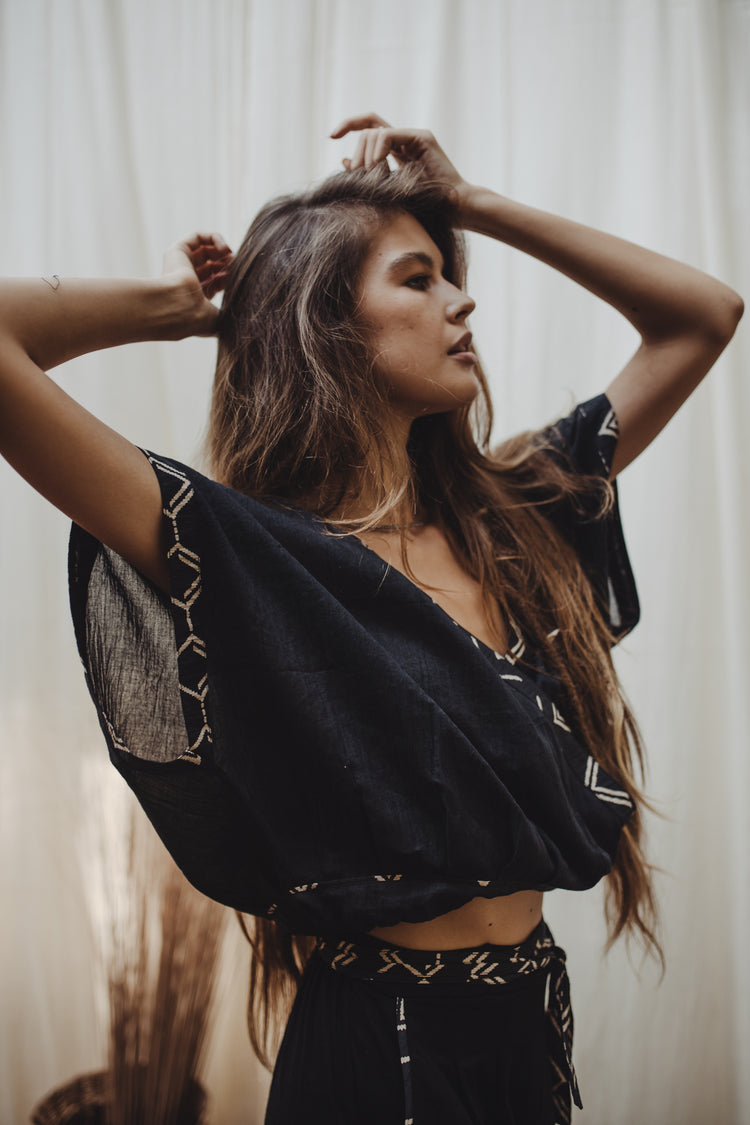Naya Top - Black