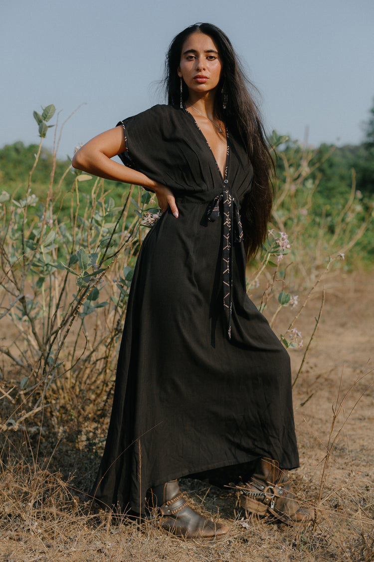 The Willow Dress - Black