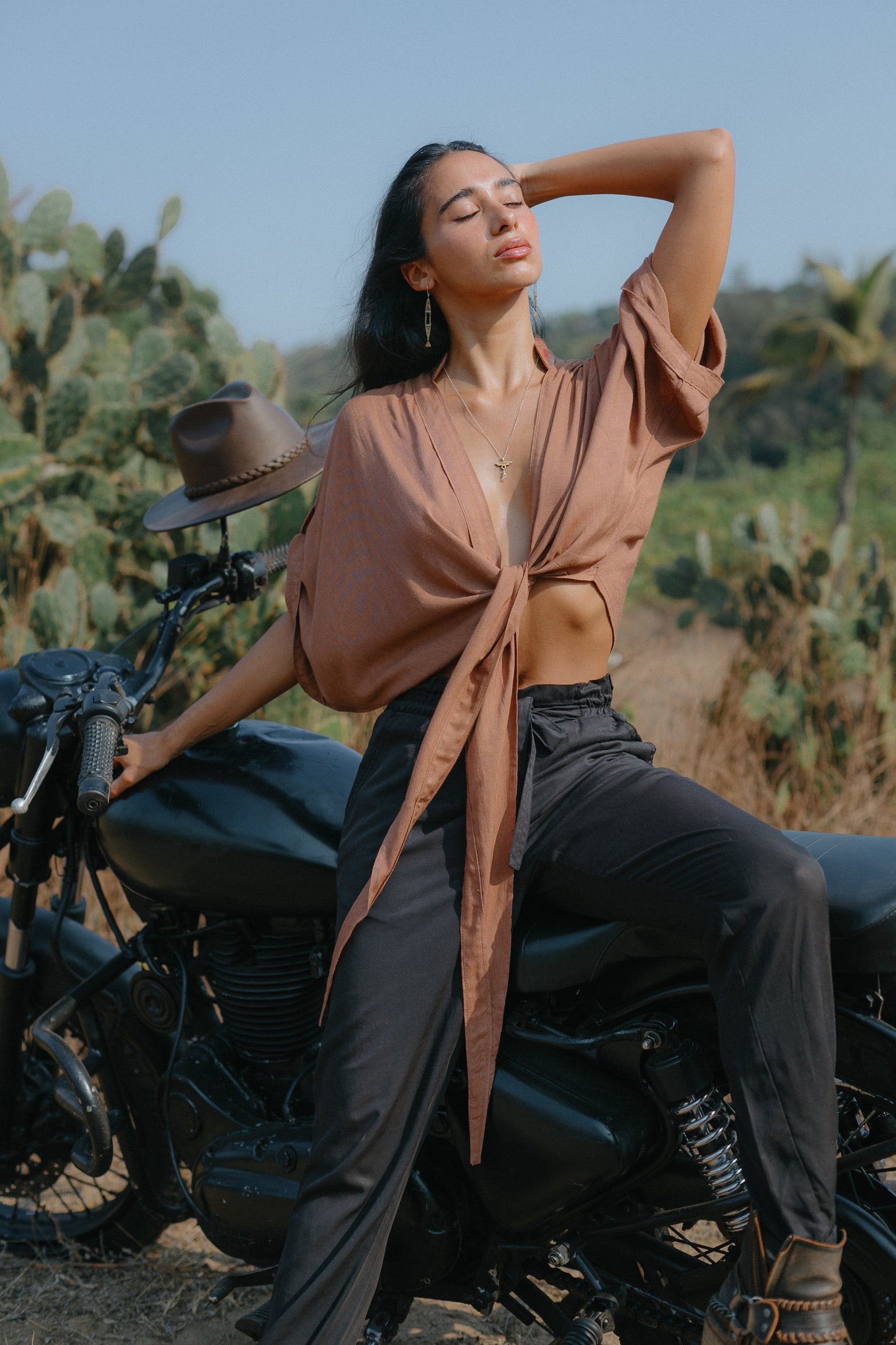 Yanssa Top dusty light brown